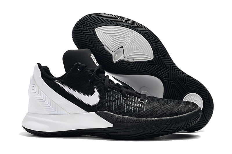 Nike Kyrie Flytrap II Black White Shoes